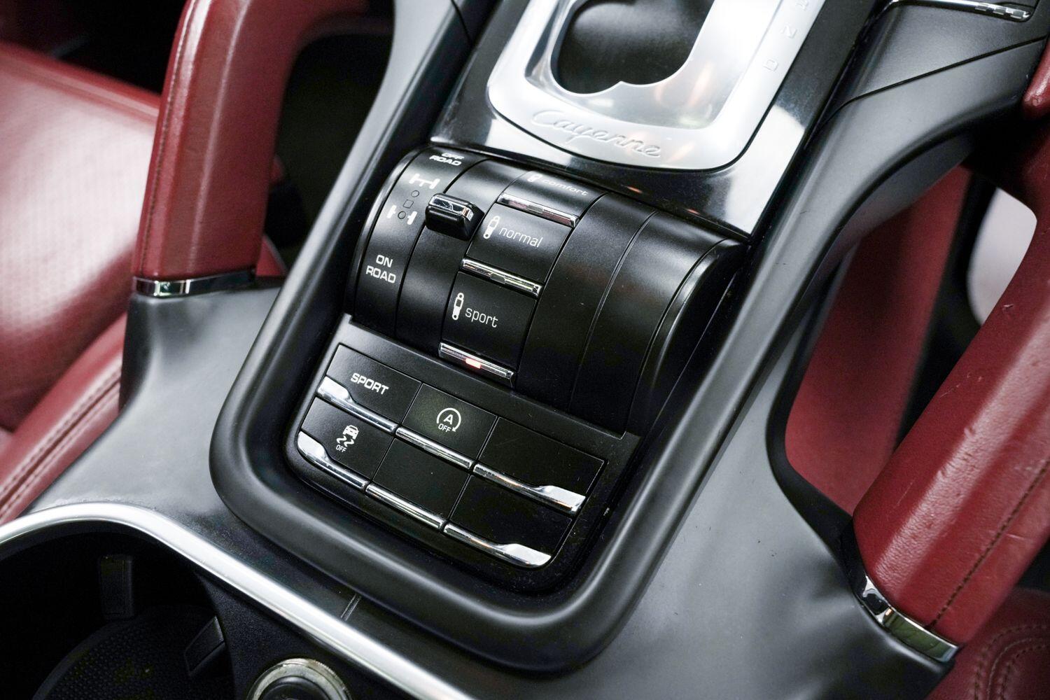 Used Porsche Cayenne 2013 for sale - 77081268: Photo 27