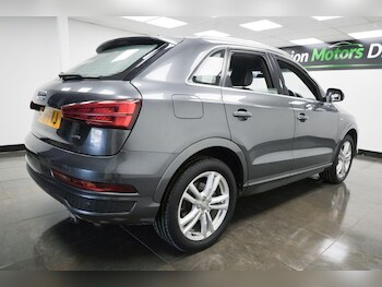 Used Audi Q3 2017 for sale - 77454821: Photo