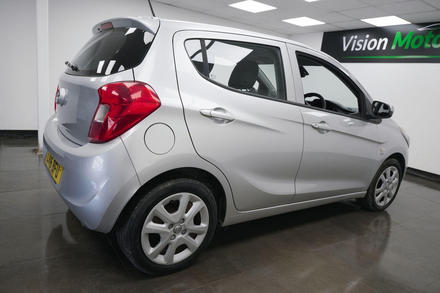 Used Vauxhall Viva 2016 for sale - 77768117: Photo 4