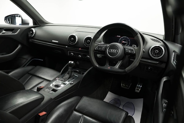Used Audi RS3 2017 for sale - 76188585: Photo 12
