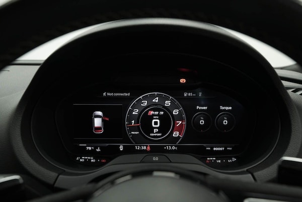 Used Audi RS3 2017 for sale - 76188585: Photo 32