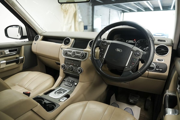 Used Land Rover Discovery 4 2014 for sale - 76159107: Photo 11
