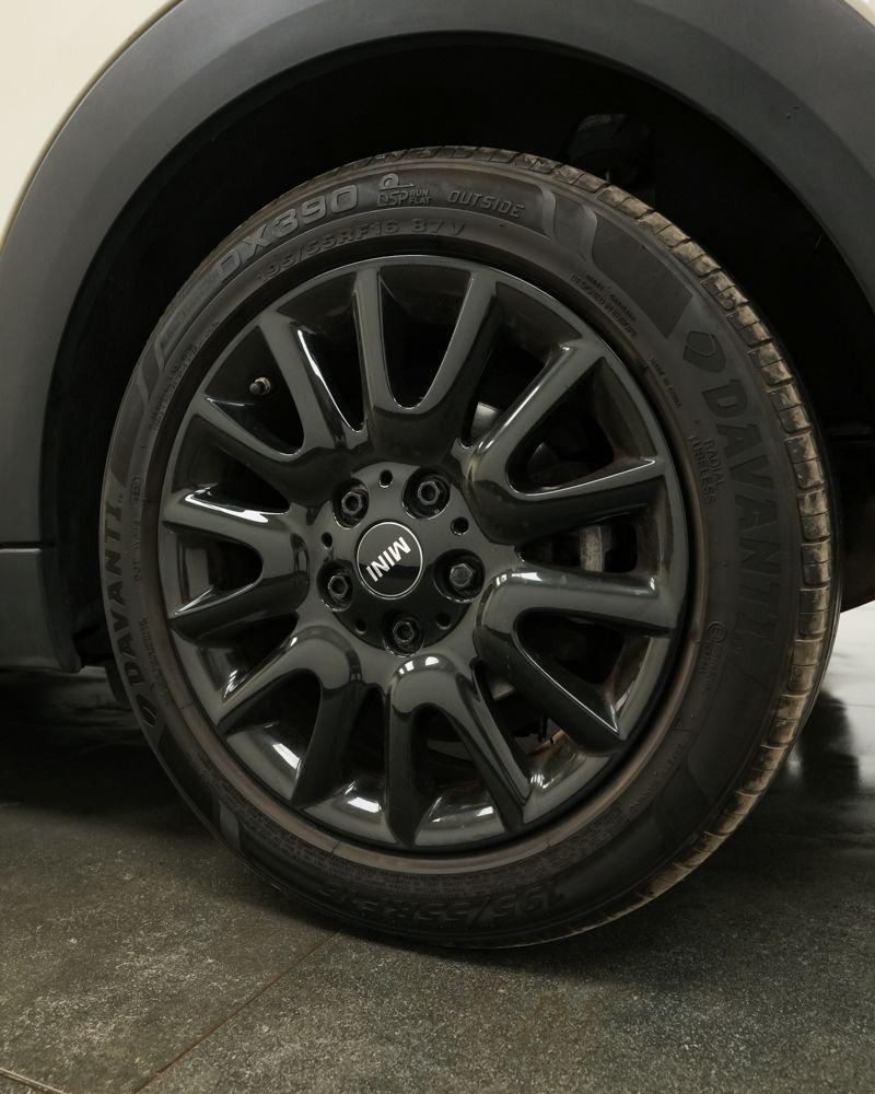 Used MINI Hatch 2018 for sale - 76360862: Photo 11