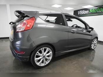 Used Ford Fiesta 2015 for sale - 78232110: Photo