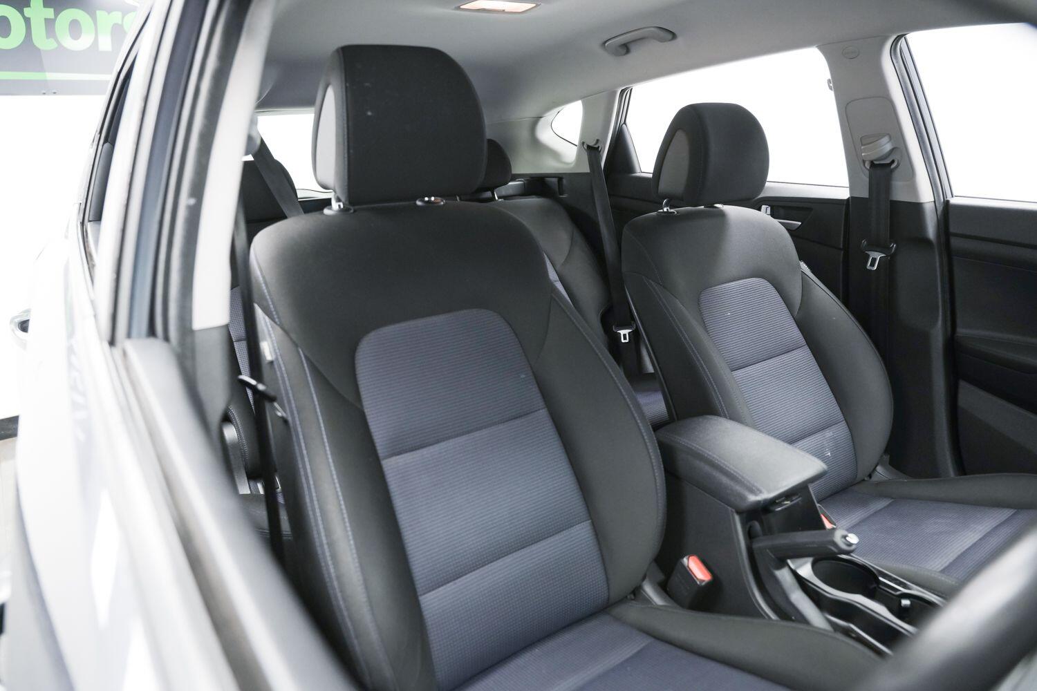 Used Hyundai TUCSON 2017 for sale - 76166904: Photo 11