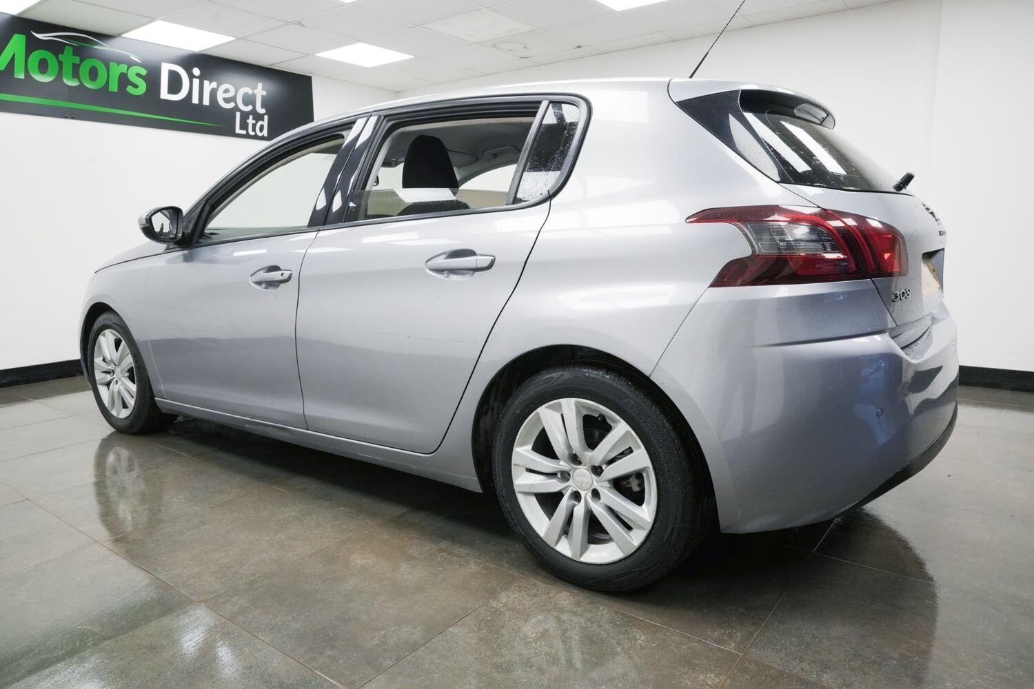 Used Peugeot 308 2017 for sale - 77840032: Photo 7