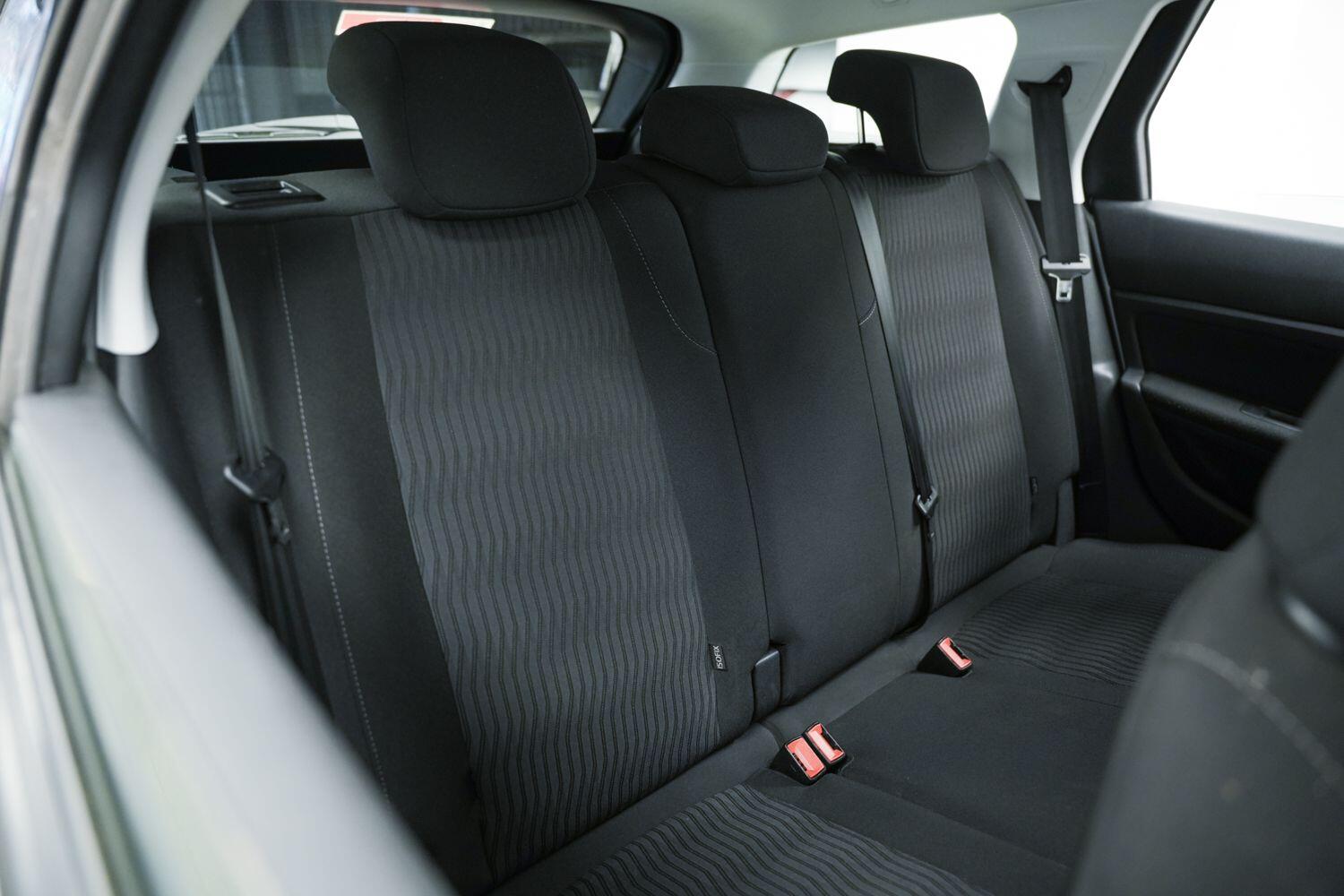 Used Peugeot 308 2014 for sale - 77456379: Photo 14