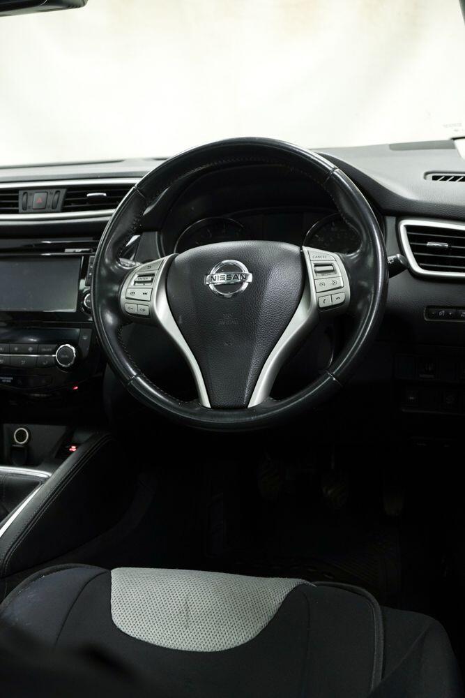 Used Nissan Qashqai 2014 for sale - 76424383: Photo 11