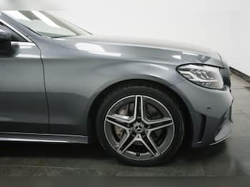 Used Mercedes-Benz C Class 2018 for sale - 79532177: Photo