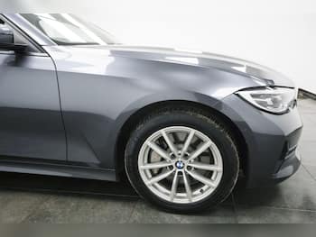 Used BMW 3 Series 2021 for sale - 79532304: Photo