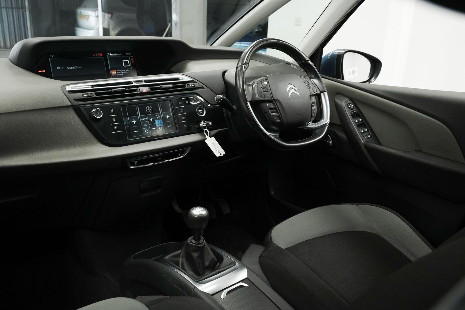 Used Citroen C4 Grand Picasso 2015 for sale - 76360929: Photo 17