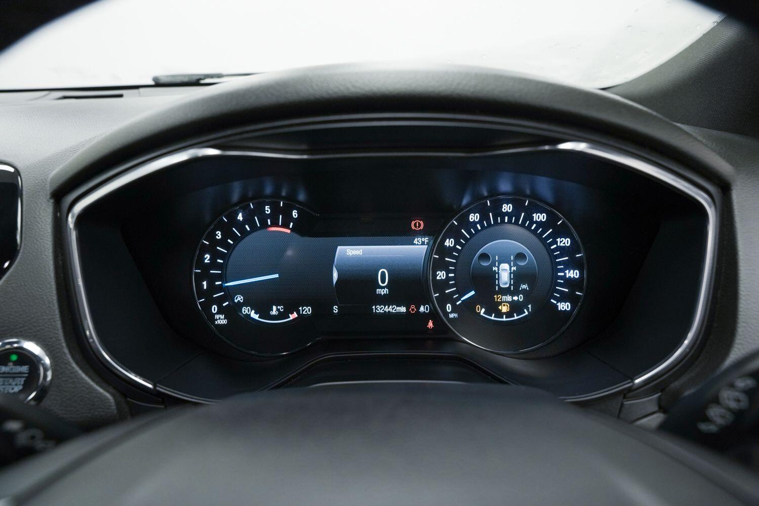 Used Ford Mondeo 2019 for sale - 77238476: Photo 28