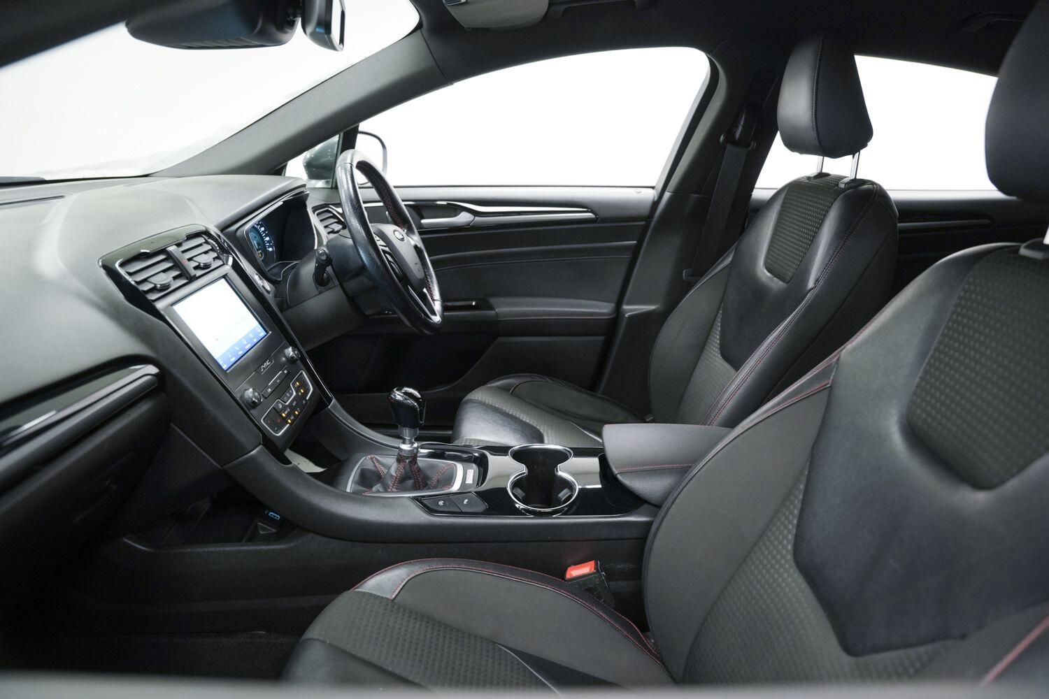 Used Ford Mondeo 2019 for sale - 77238476: Photo 30