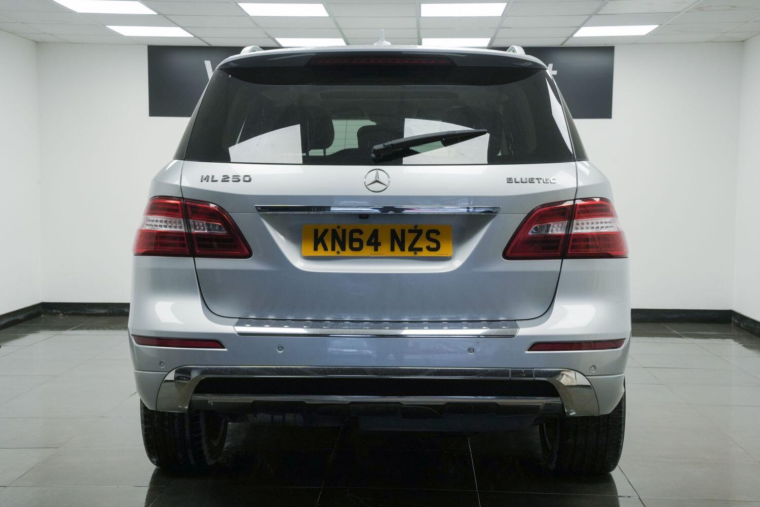 Used Mercedes-Benz M Class 2014 for sale - 77166582: Photo 3