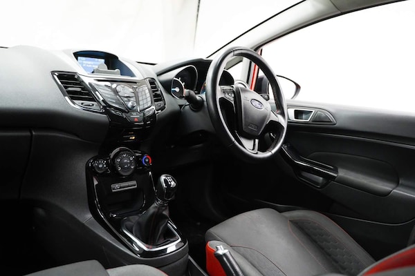 Used Ford Fiesta 2016 for sale - 74851279: Photo 10