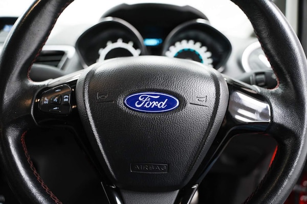Used Ford Fiesta 2016 for sale - 74851279: Photo 19