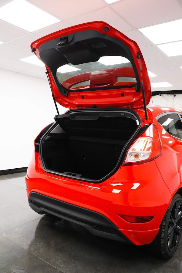 Used Ford Fiesta 2016 for sale - 74851279: Photo 9