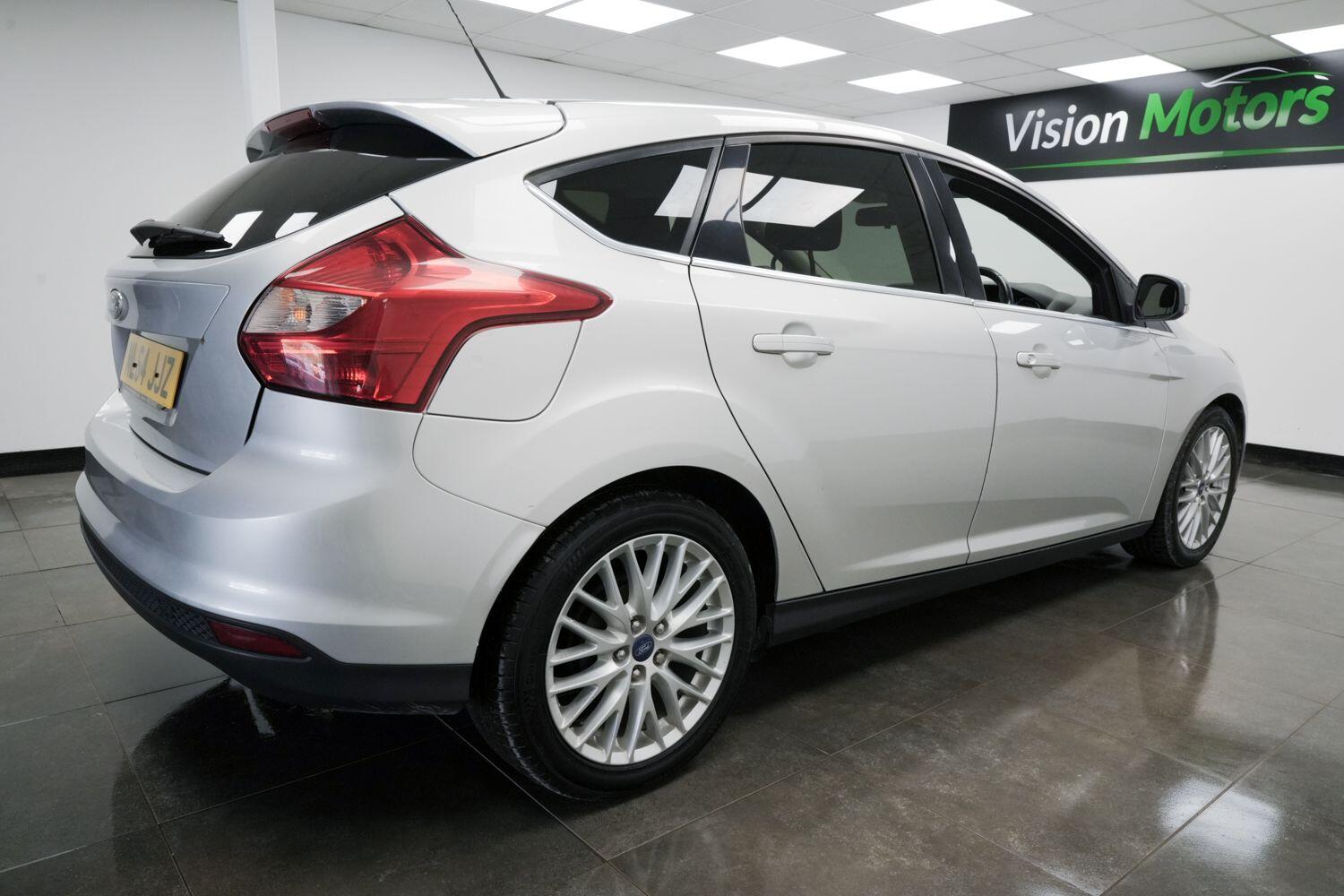 Used Ford Focus 2014 for sale - 76976476: Photo 4
