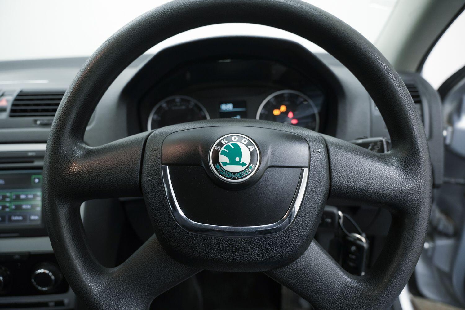 Used Skoda Octavia 2011 for sale - 77468732: Photo 23