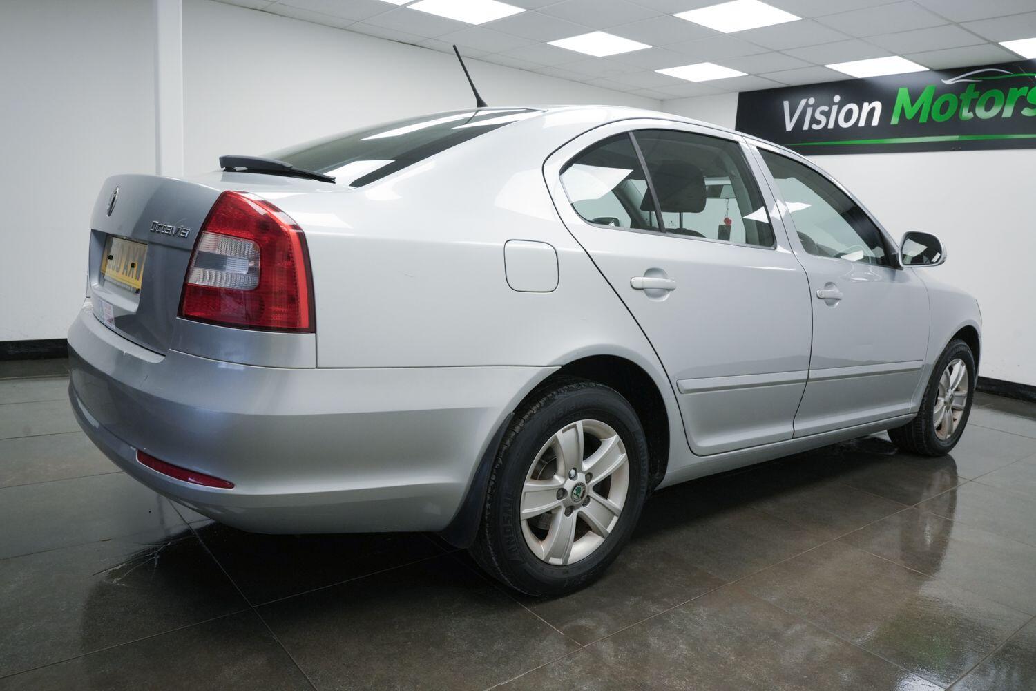 Used Skoda Octavia 2011 for sale - 77468732: Photo 4