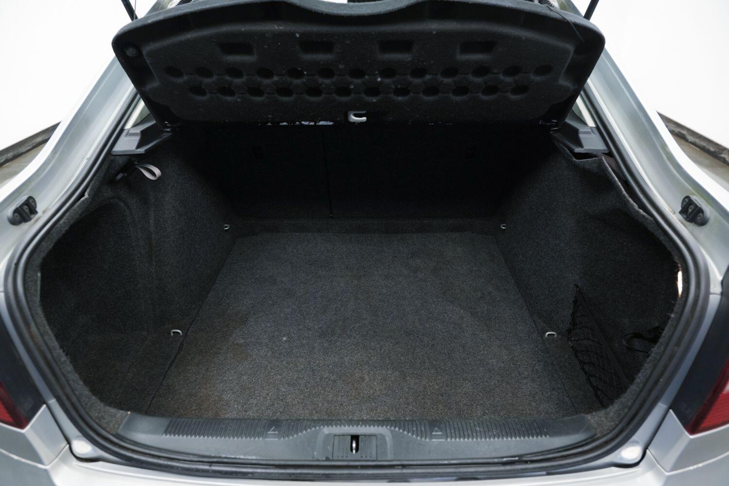 Used Skoda Octavia 2011 for sale - 77468732: Photo 9