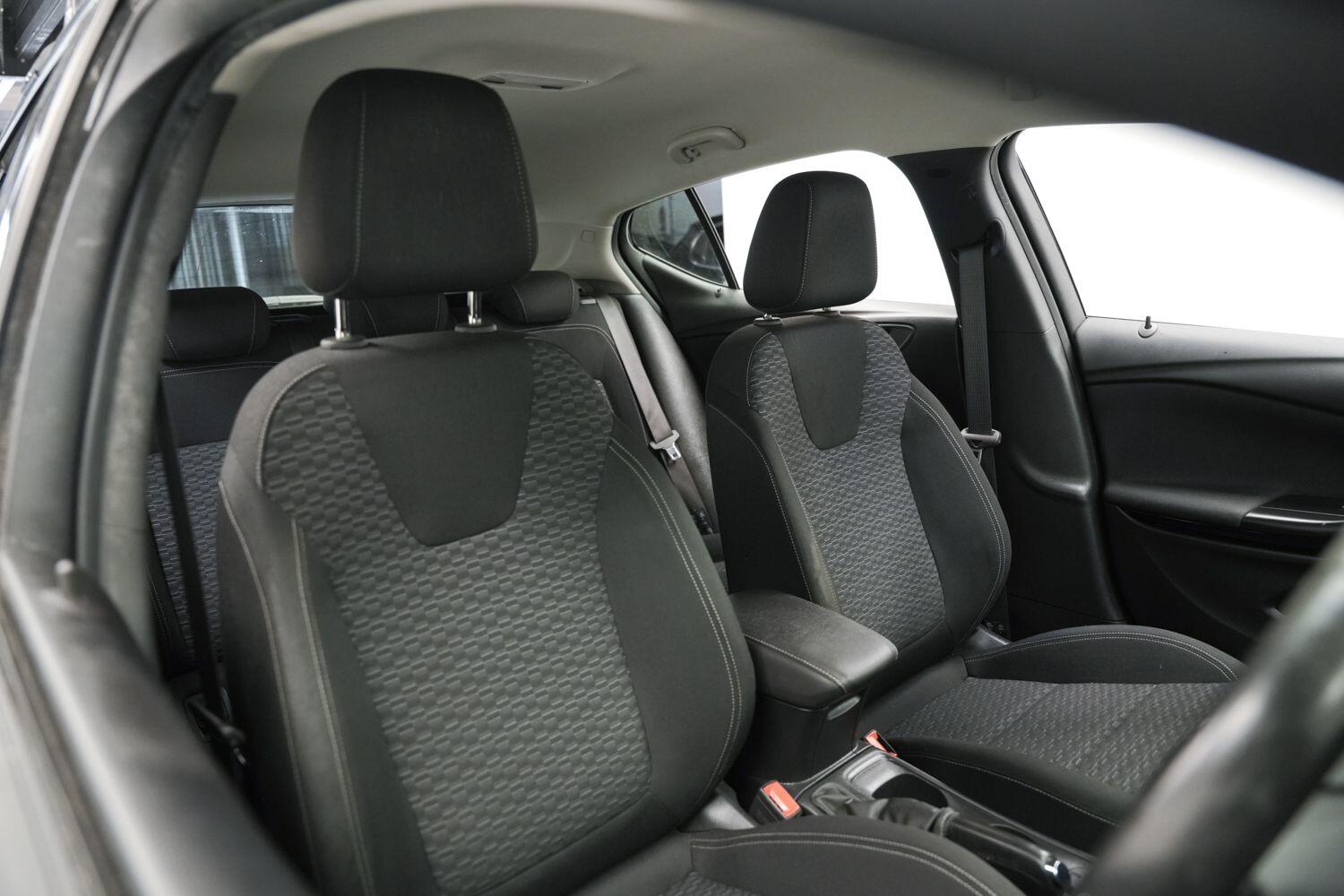 Used Vauxhall Astra 2018 for sale - 76360642: Photo 10