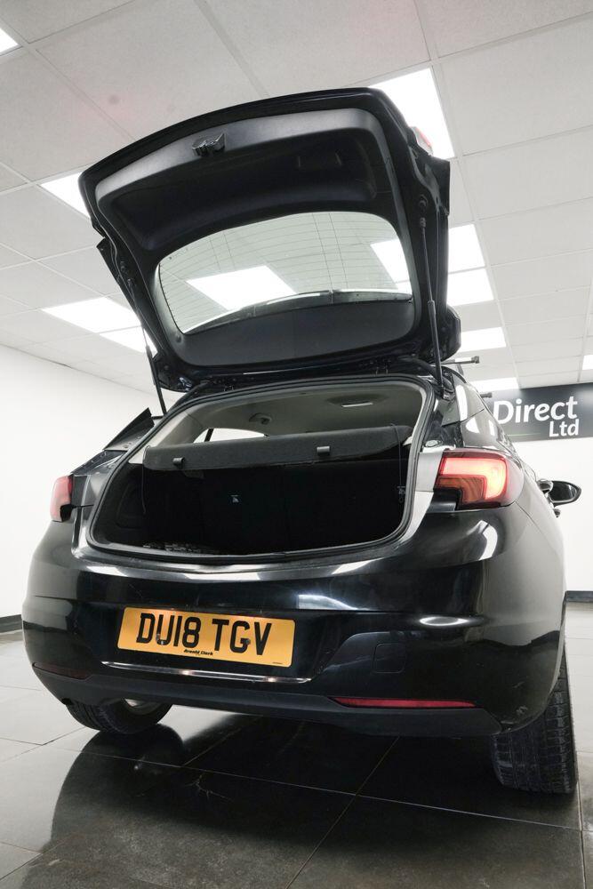 Used Vauxhall Astra 2018 for sale - 76360642: Photo 7