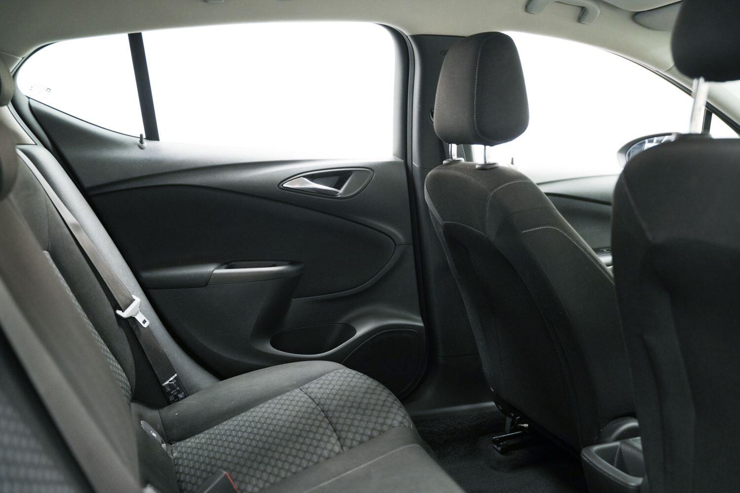 Used Vauxhall Astra 2017 for sale - 76360005: Photo 16