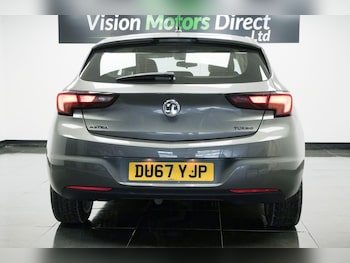 Used Vauxhall Astra 2017 for sale - 76360005: Photo
