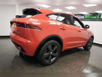Used Jaguar E-Pace 2020 for sale - 77097766: Photo