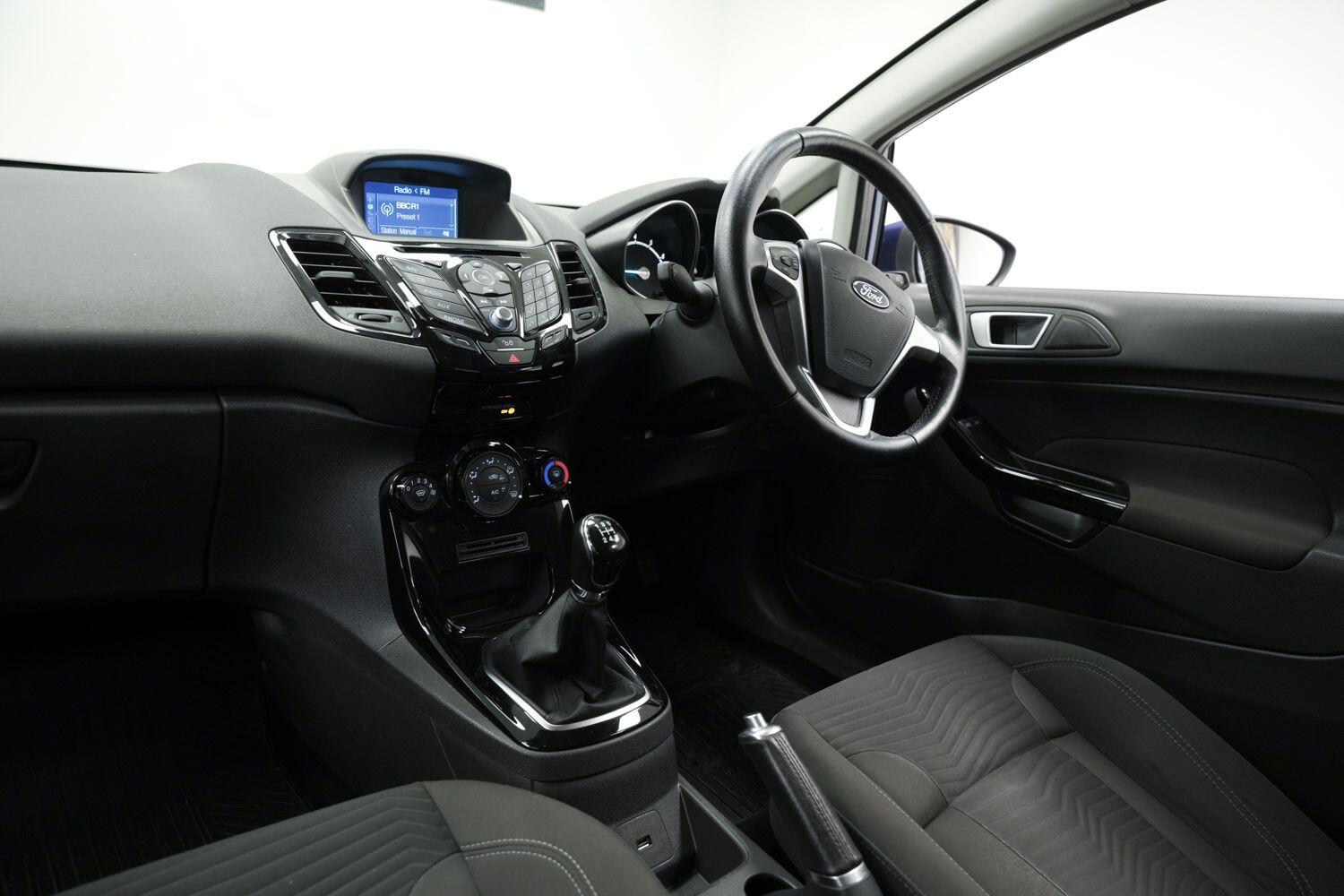 Used Ford Fiesta 2017 for sale - 76360043: Photo 15