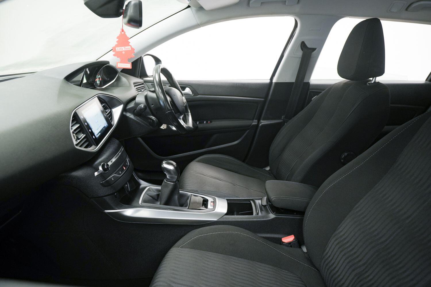 Used Peugeot 308 2014 for sale - 77892386: Photo 27