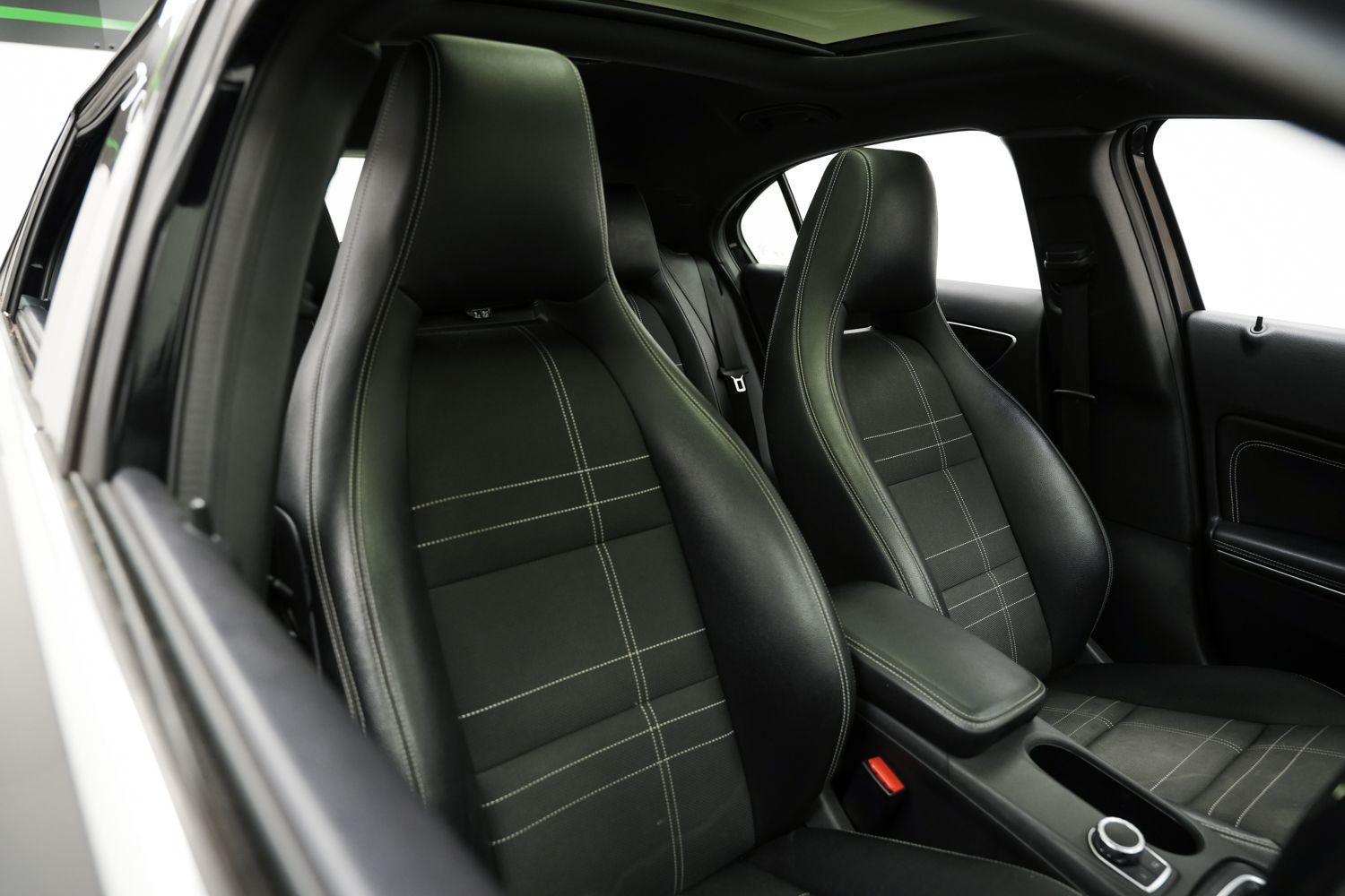 Used Mercedes-Benz A-Class 2015 for sale - 76561068: Photo 12