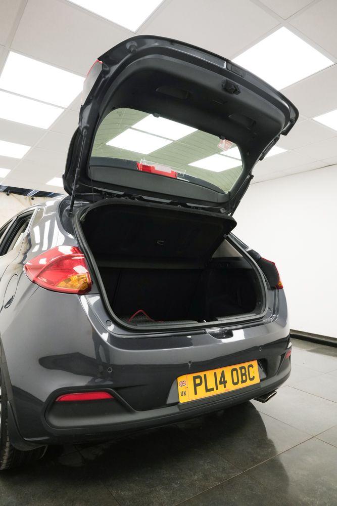 Used Kia Ceed 2014 for sale - 76153127: Photo 9