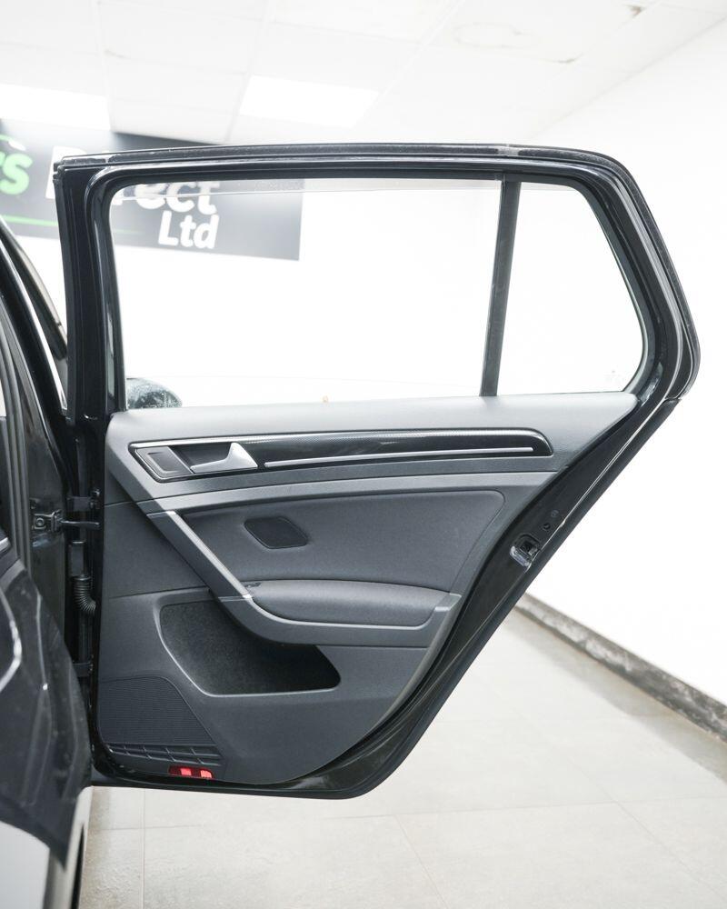 Used Volkswagen Golf 2024 for sale - 77696336: Photo 17