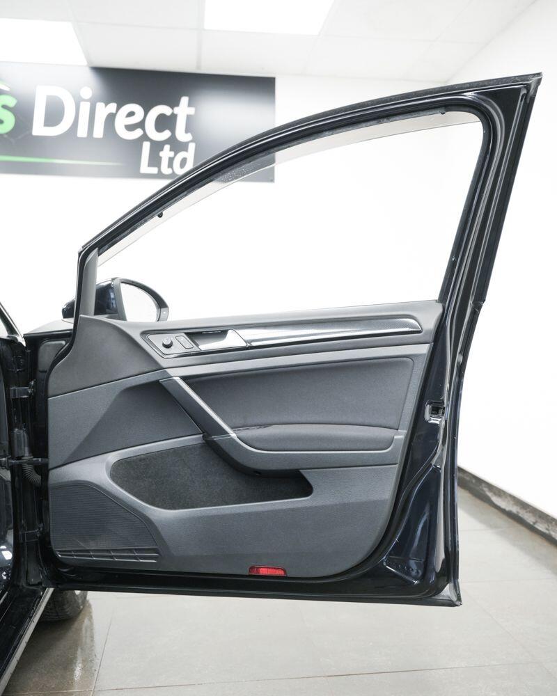 Used Volkswagen Golf 2024 for sale - 77696336: Photo 18