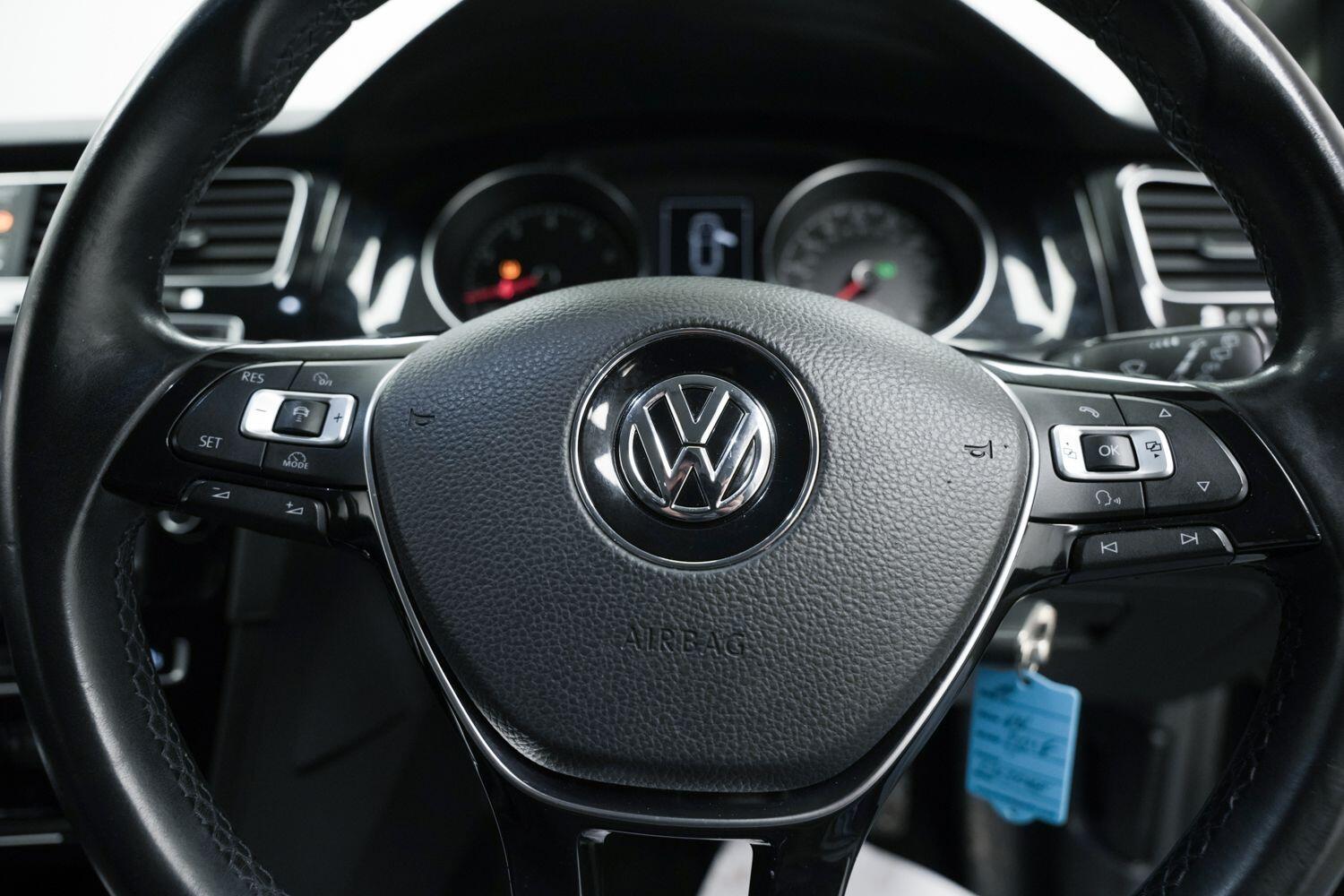Used Volkswagen Golf 2024 for sale - 77696336: Photo 25