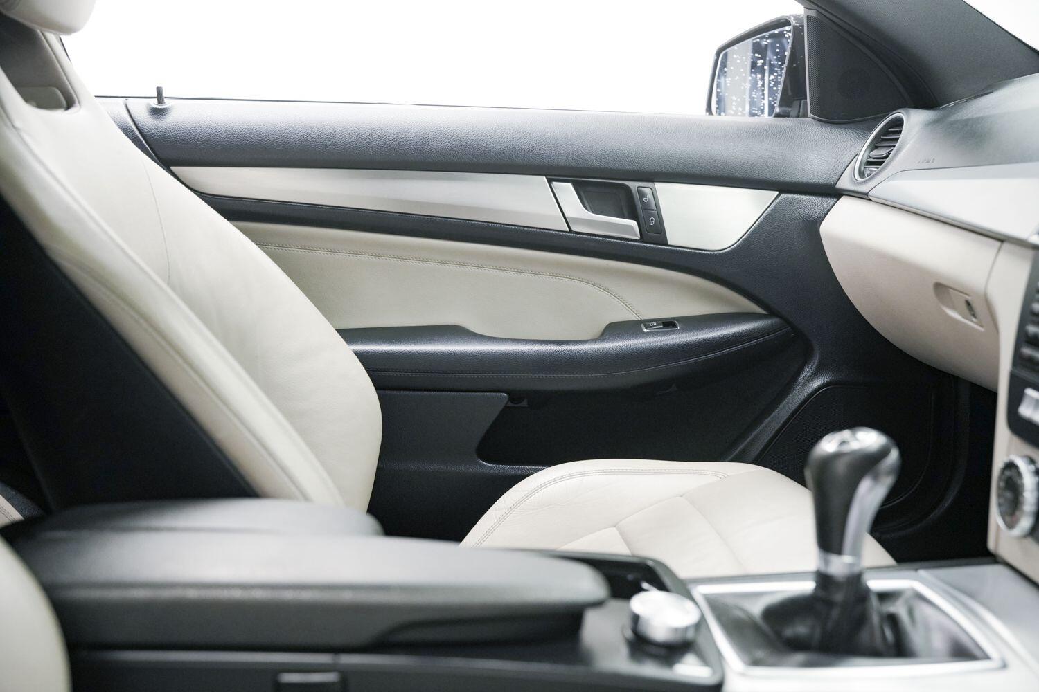 Used Mercedes-Benz C Class 2013 for sale - 77611416: Photo 18