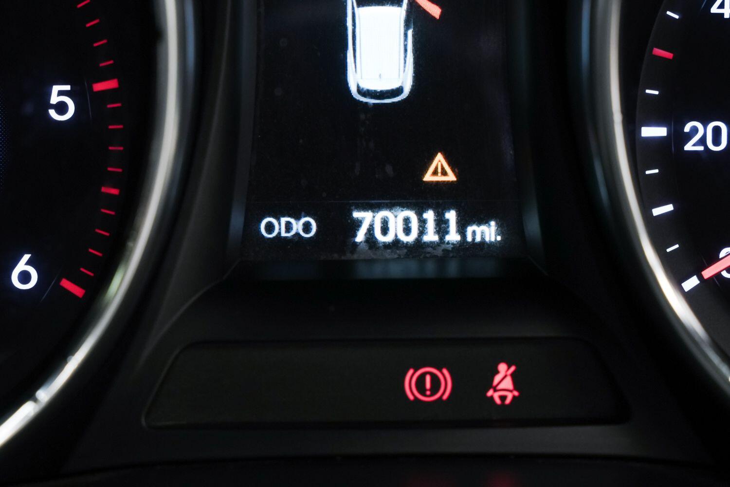 Used Hyundai Santa Fe 2014 for sale - 76926437: Photo 27