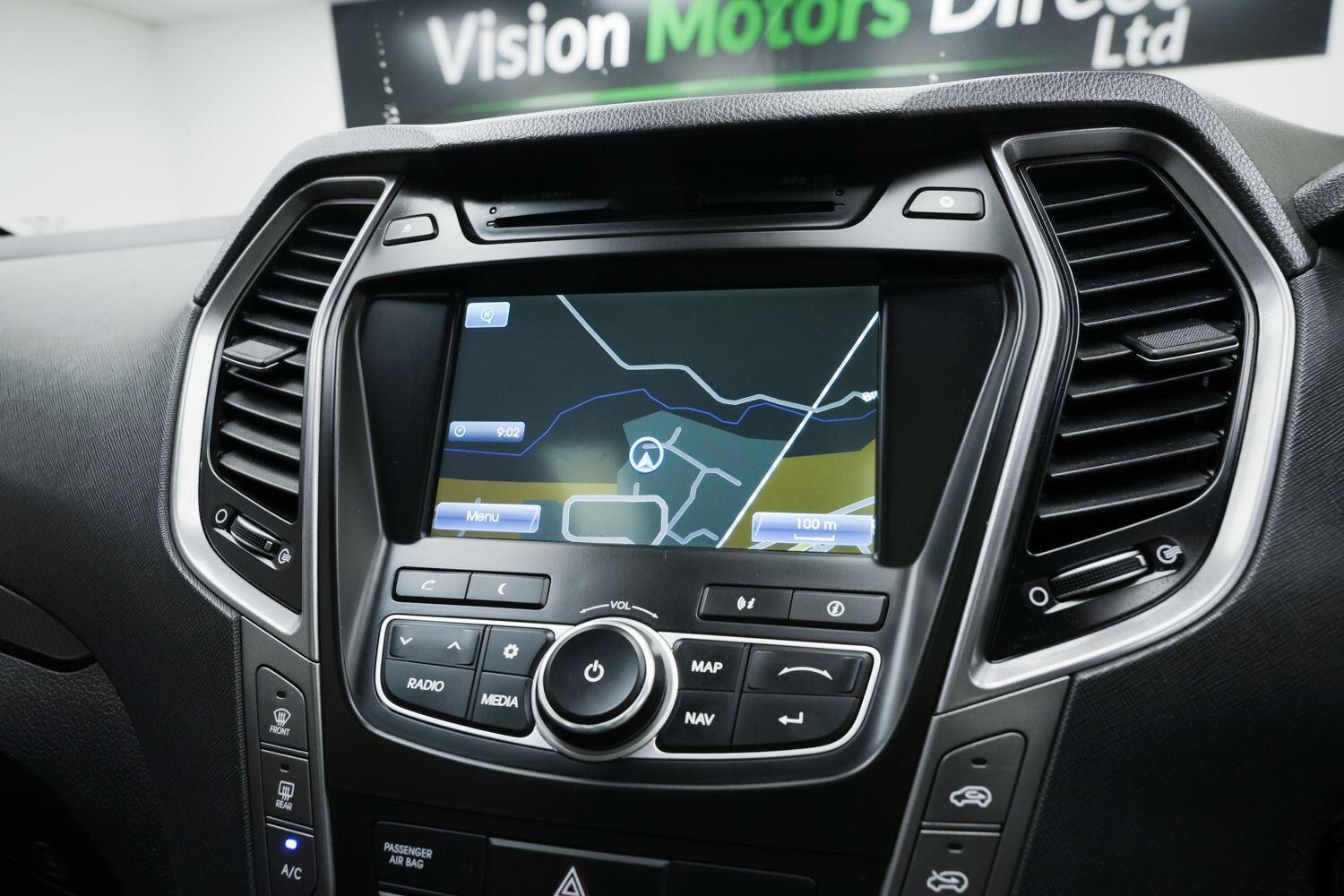 Used Hyundai Santa Fe 2014 for sale - 76926437: Photo 28