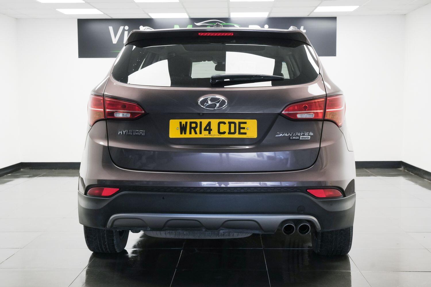 Used Hyundai Santa Fe 2014 for sale - 76926437: Photo 3