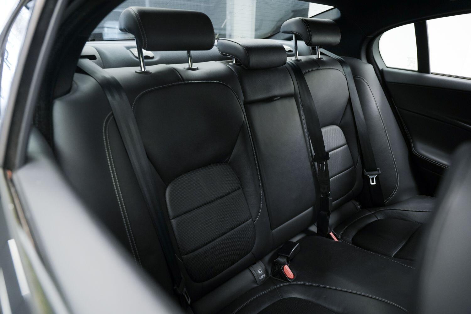 Used Jaguar XE 2016 for sale - 77081452: Photo 13