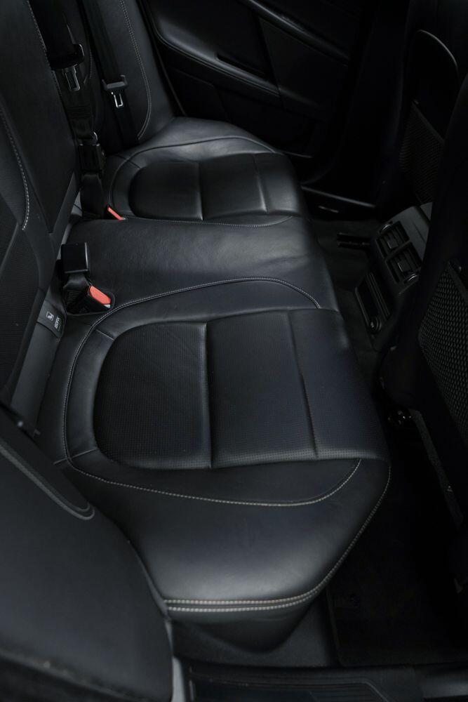 Used Jaguar XE 2016 for sale - 77081452: Photo 14