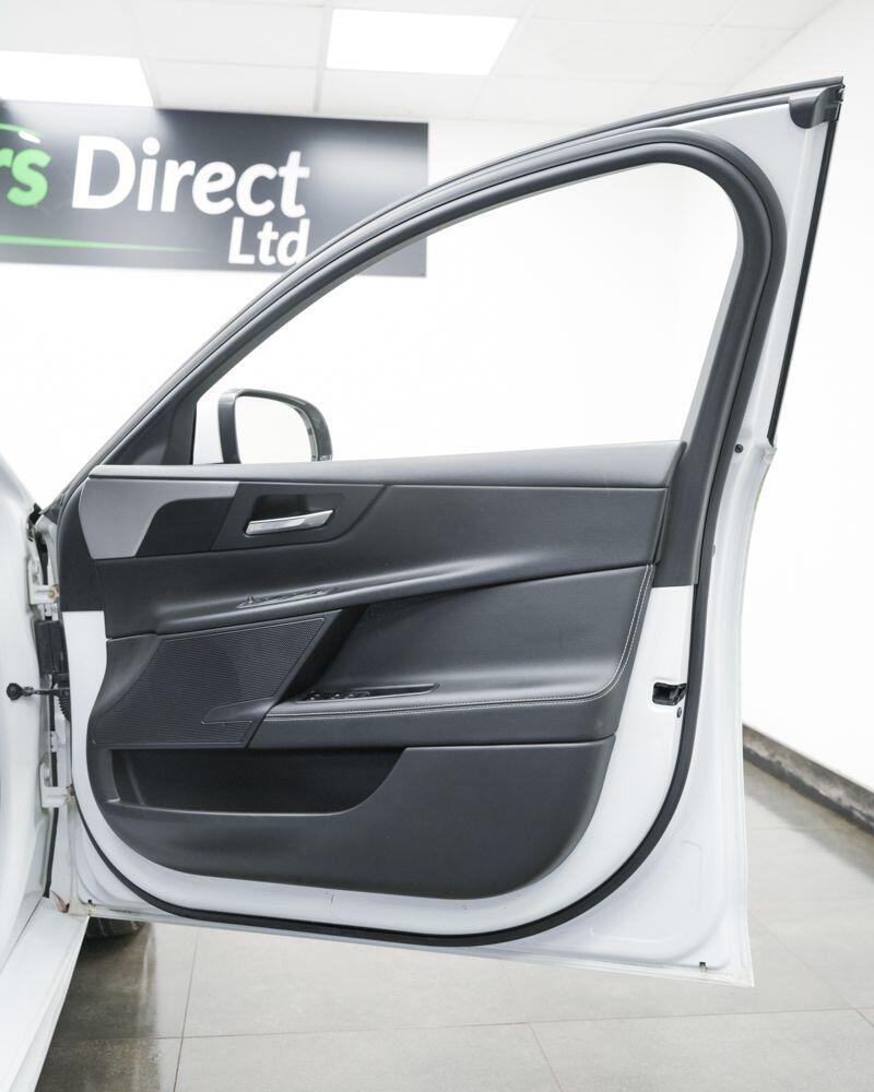 Used Jaguar XE 2016 for sale - 77081452: Photo 18