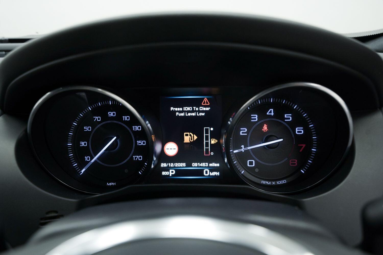 Used Jaguar XE 2016 for sale - 77081452: Photo 26