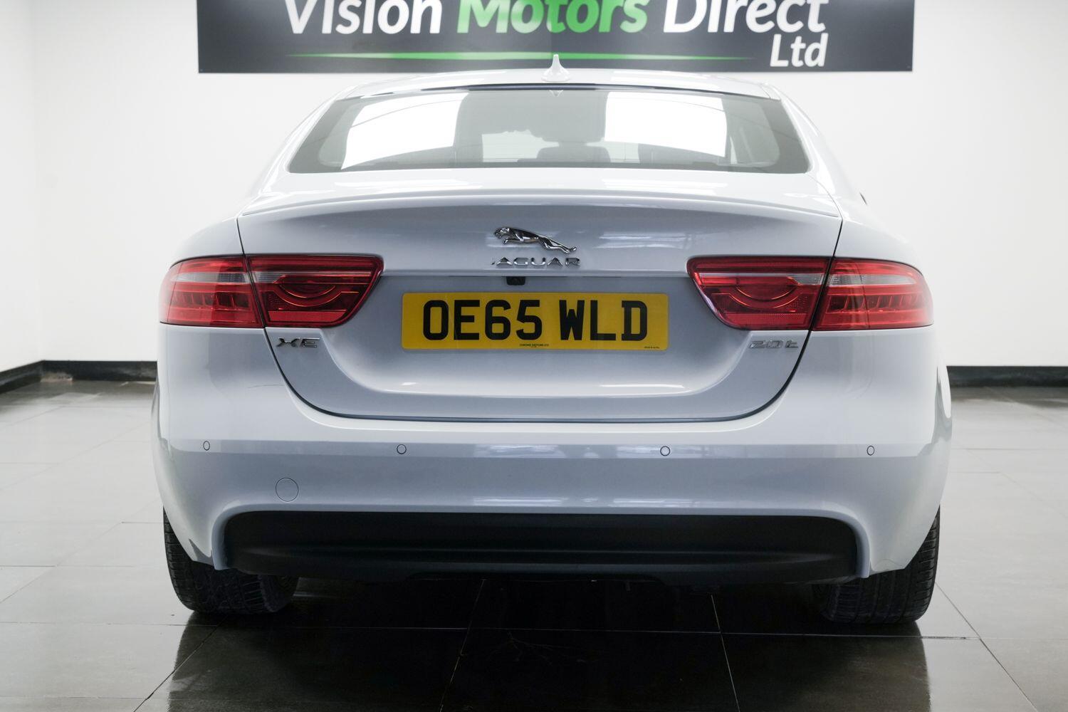 Used Jaguar XE 2016 for sale - 77081452: Photo 3