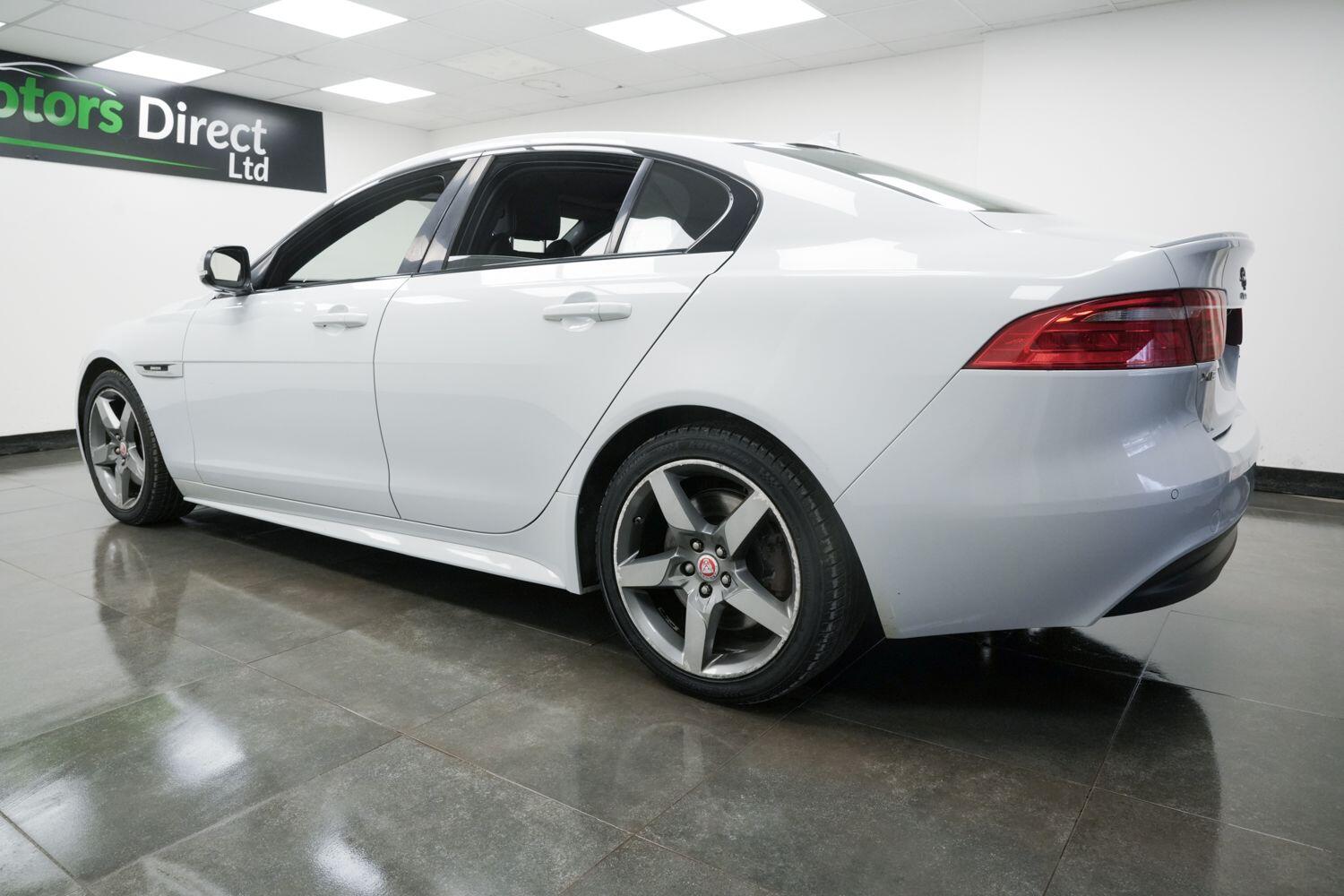 Used Jaguar XE 2016 for sale - 77081452: Photo 7