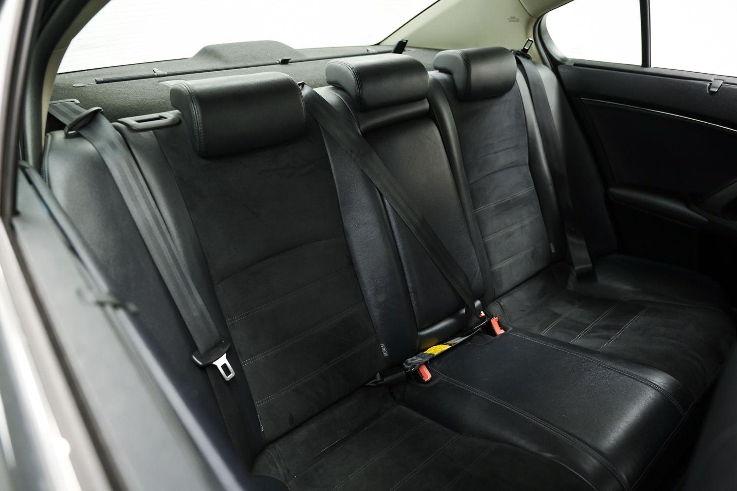 Used Toyota Avensis 2012 for sale - 76166685: Photo 12