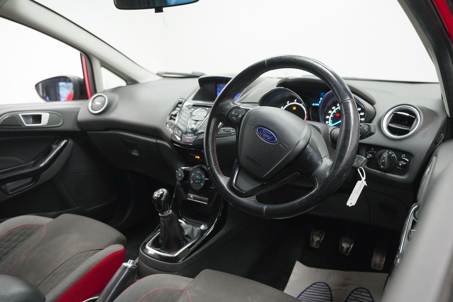 Used Ford Fiesta 2016 for sale - 77898555: Photo 11