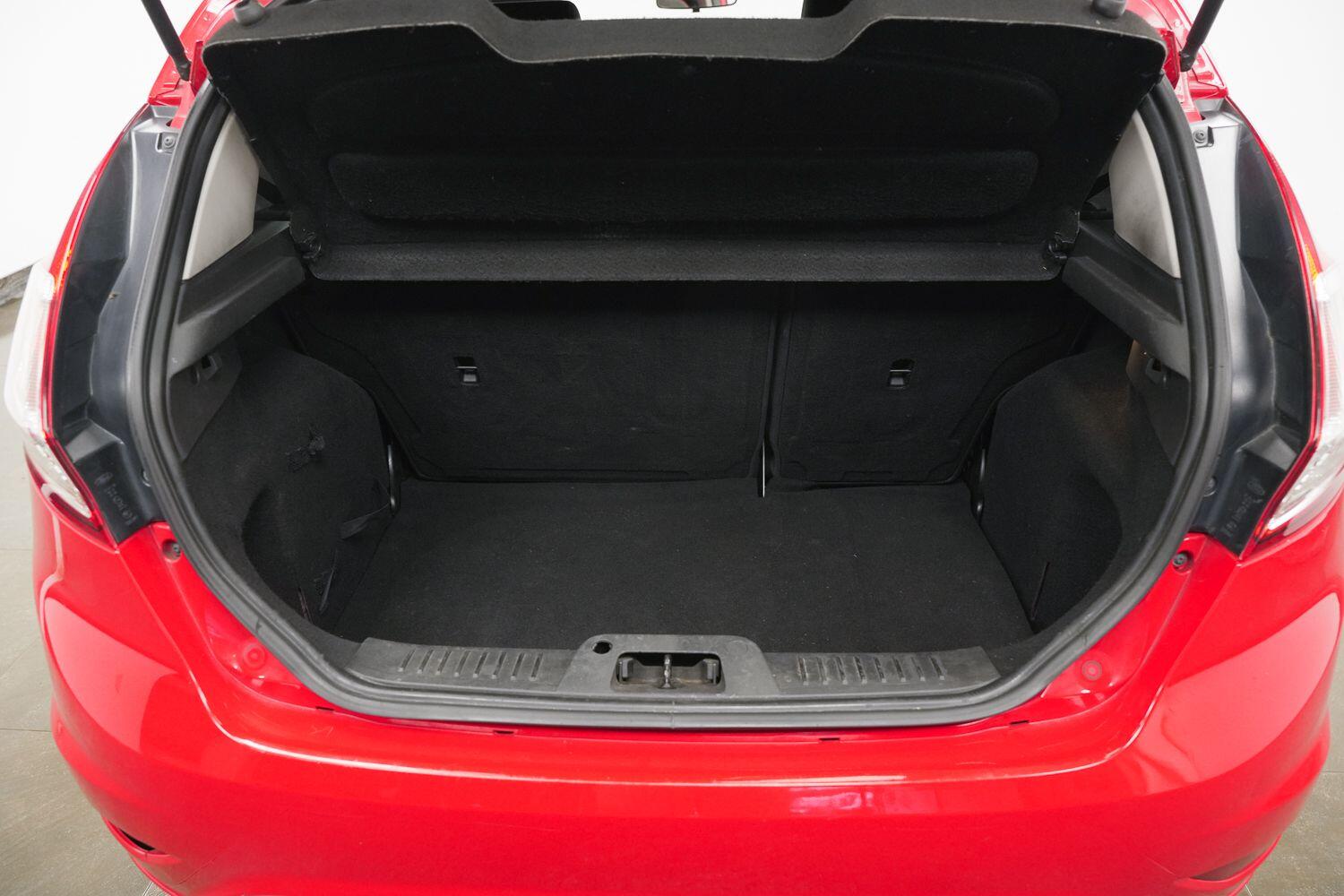 Used Ford Fiesta 2016 for sale - 77898555: Photo 9